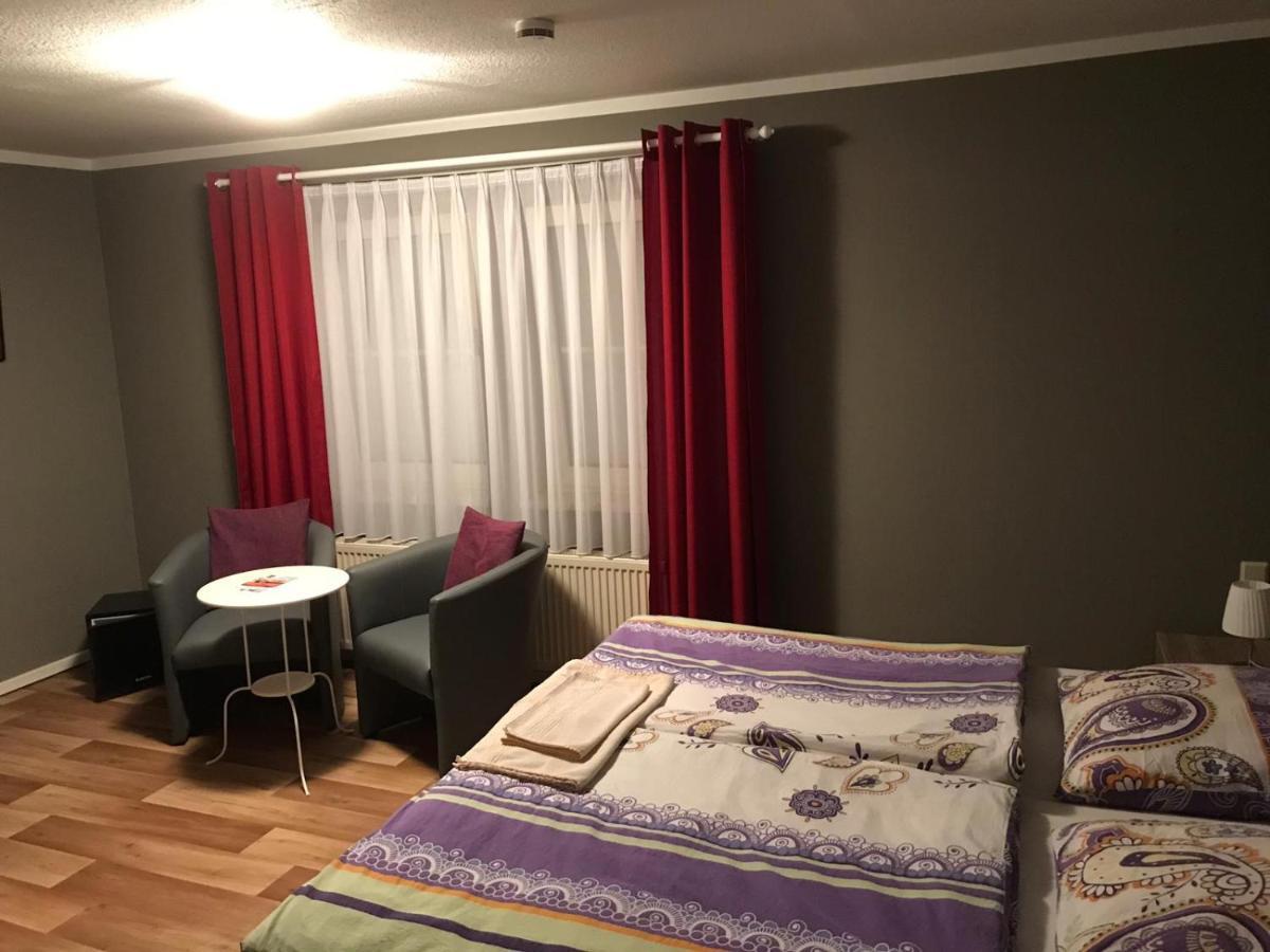 Pension Am Stadtrand Zerbst Kültér fotó